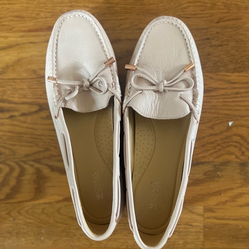 Michael Kors Leather Sutton Loafer - Pale Pink 8.5